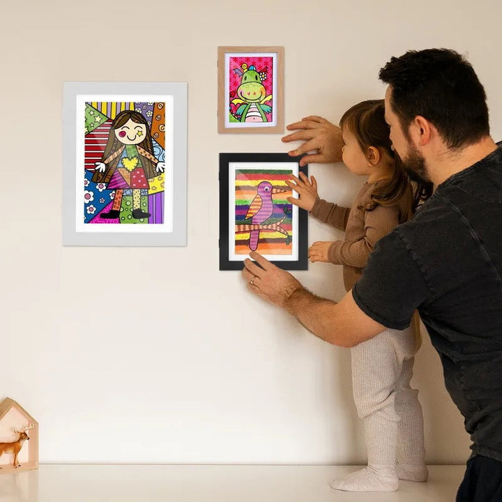 Picture frame - for up to 150 drawings