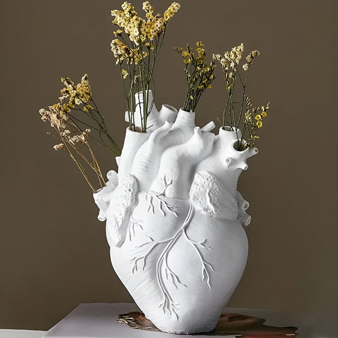 Bamboo &amp; Wood Lively Heart-Shaped Vase