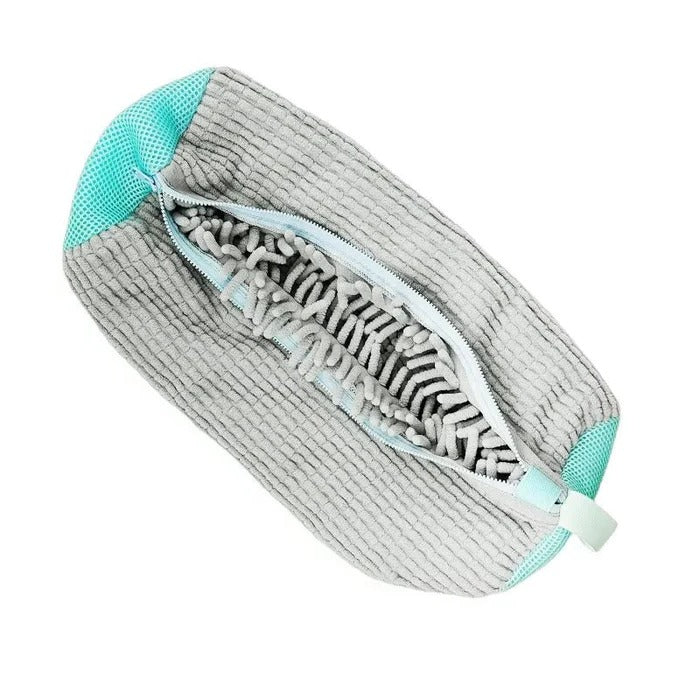 Reusable Shoe Laundry Cleaning Bag - Zippered Wash Bag for Washing Machines, Perfect Trainer &amp; Tennis Shoe Cleaner Kit for Dirt-Free Shine